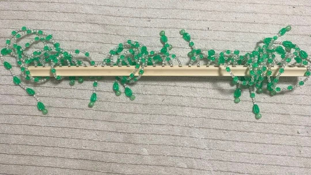 昭和レトロ ビーズのれん 黄色 緑色 当時物 レトロポップ 玉暖簾 珠暖簾