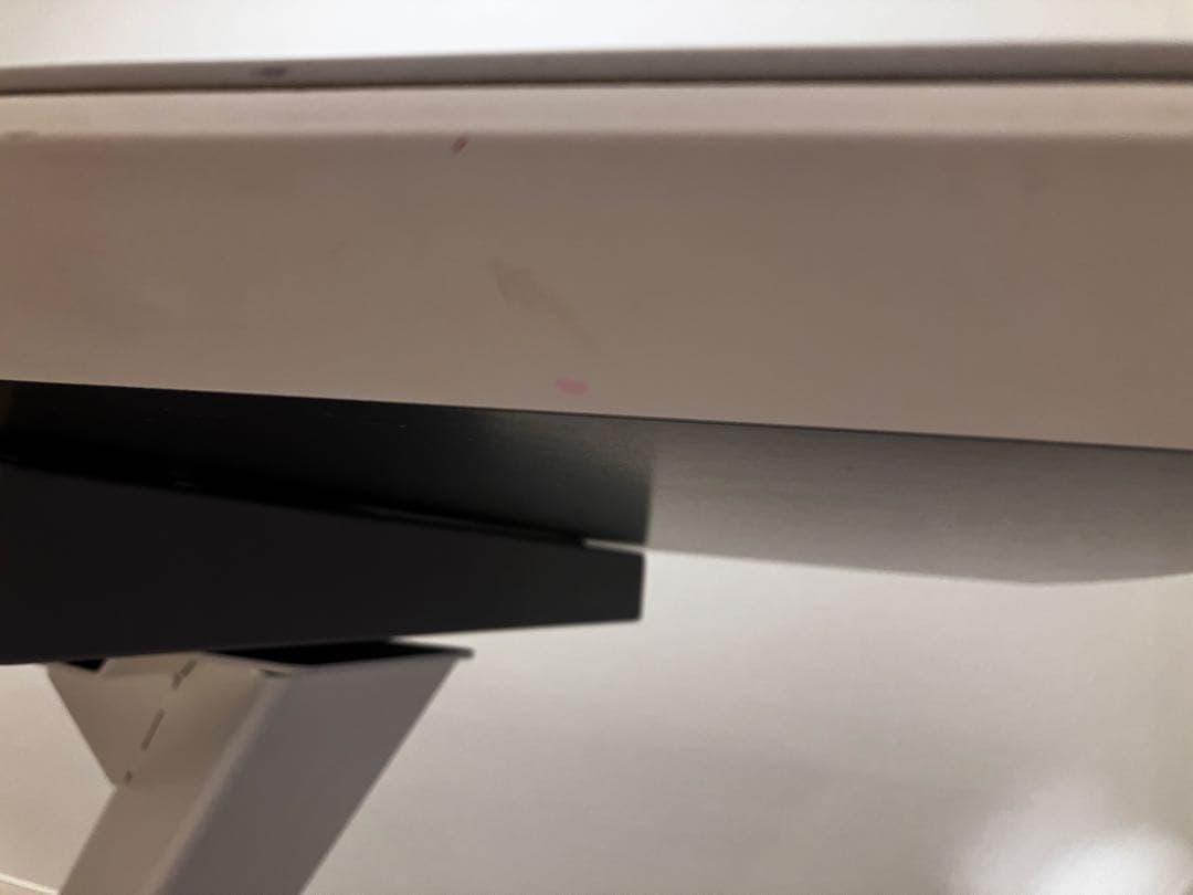 P：Alicante 伸張式ダイニングテーブル／チェア