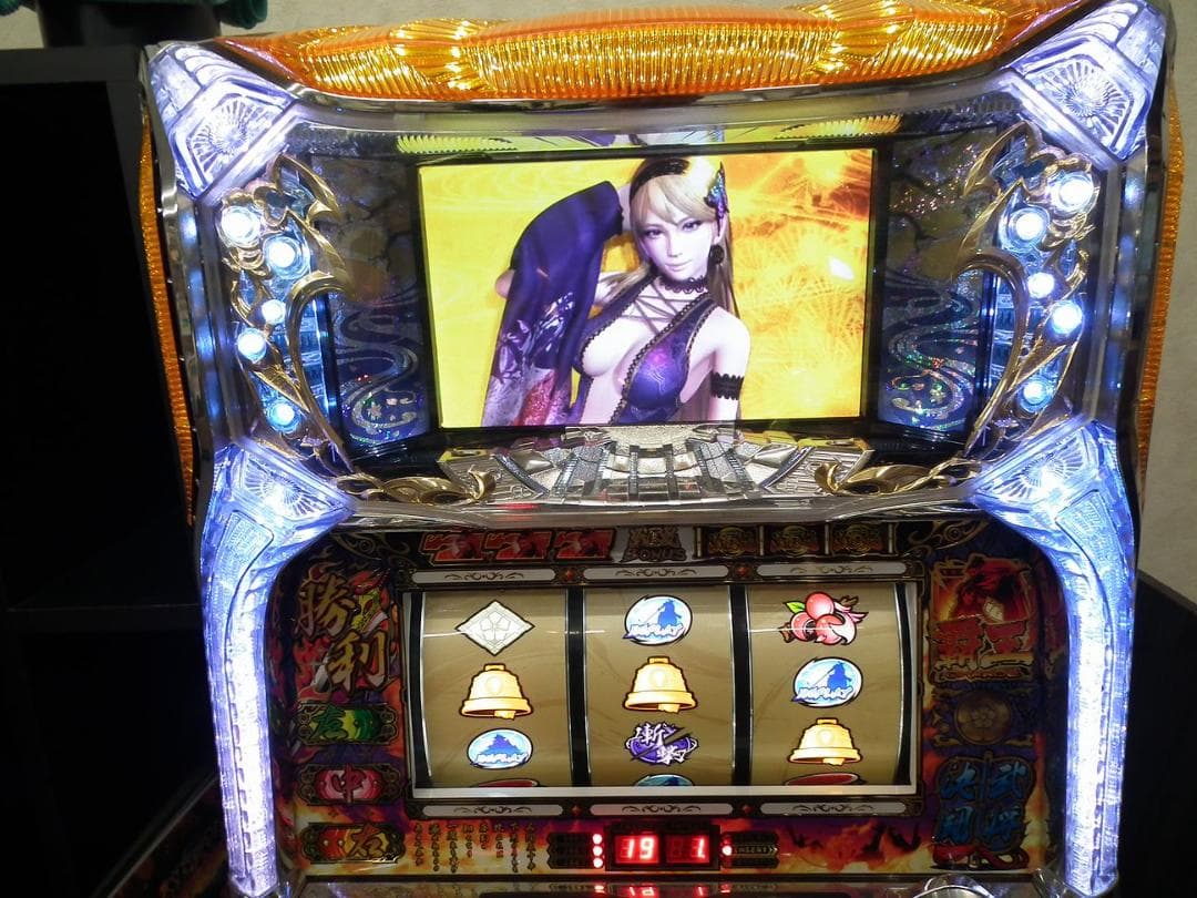 パチスロ実機【三洋 戦国嵐～覚醒の章～】コイン不要器・無段階