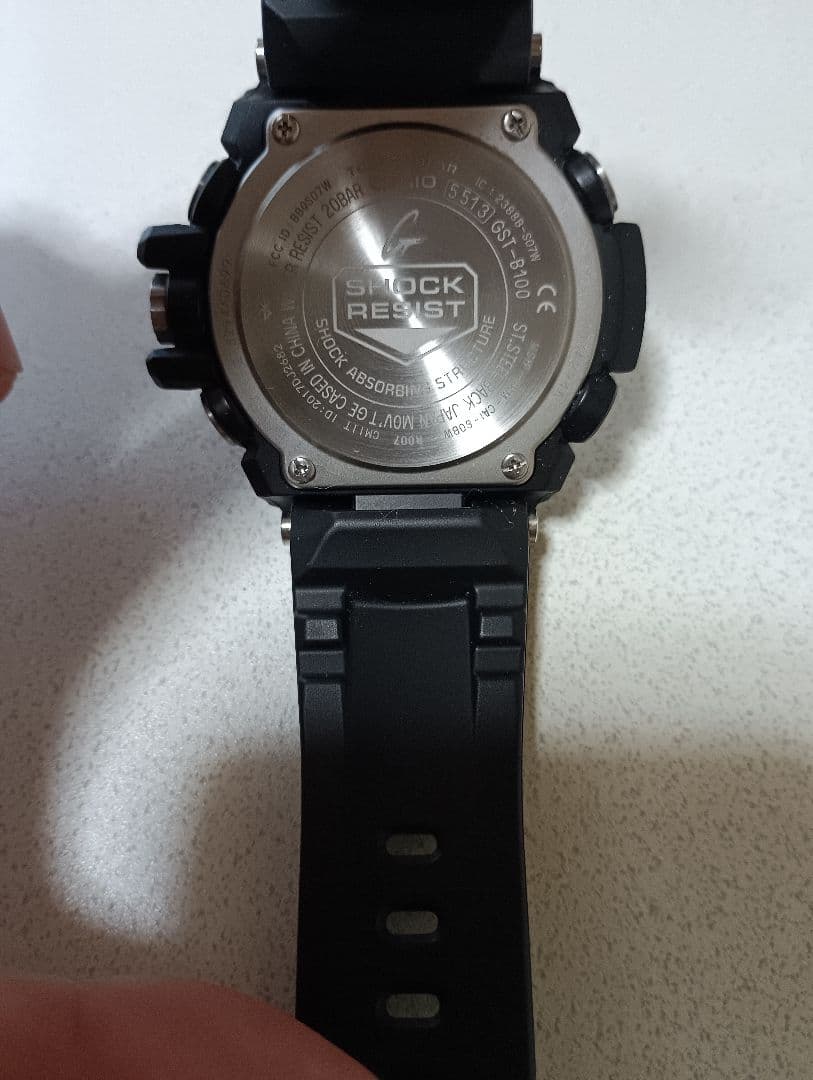 ほぼ新品G-SHOCK⭐G-STEEL⭐GST-B100-1AJF