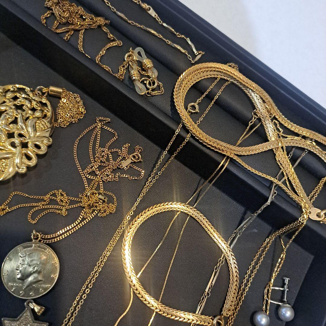 ゴ*ラ様 遺品整理 金 まとめ売り