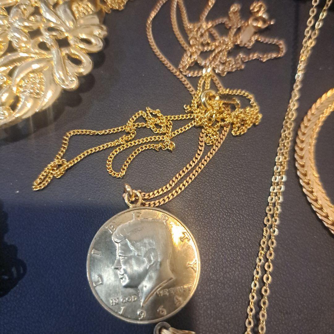 ゴ*ラ様 遺品整理 金 まとめ売り