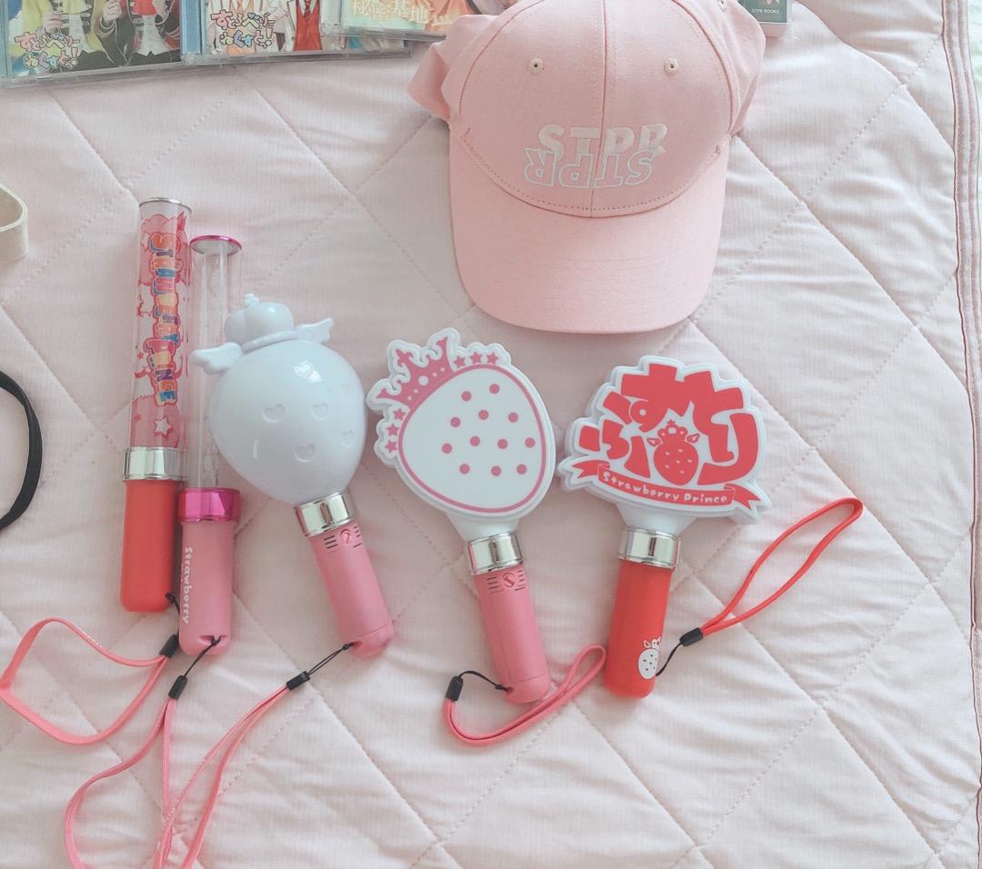 ななもり、すとぷりグッズ