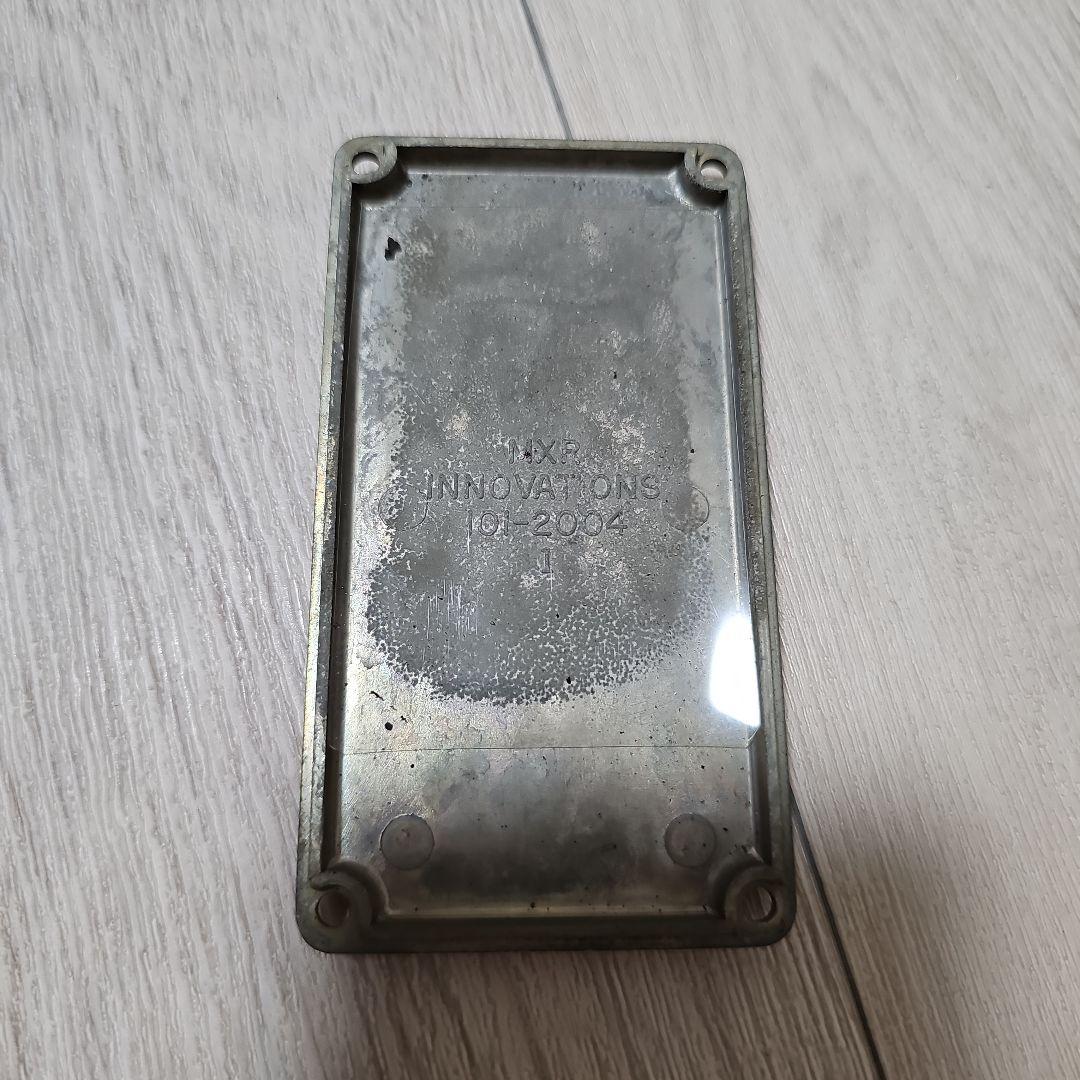 MXR Distortion+ 筆記体ロゴ　ビンテージ