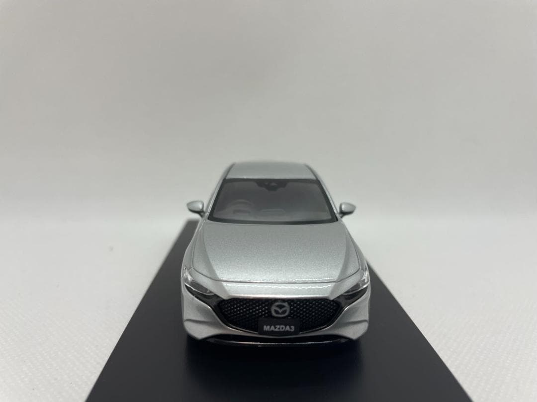401-026 マツダ特注 1/43 マツダ MAZDA 3 RH シルバー