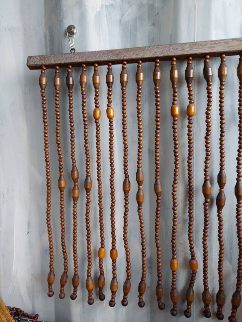 昭和レトロ 珠のれん 当時物 木玉ビーズ 暖簾 昭和レトロ 珠のれん 珠
