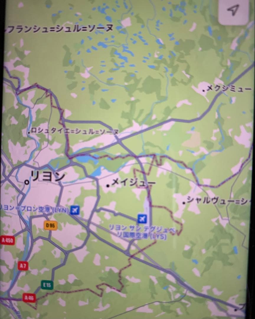 LUTZ・リヨン近郊メクシミュー村・ミシュラン三つ星カエル料理・入店