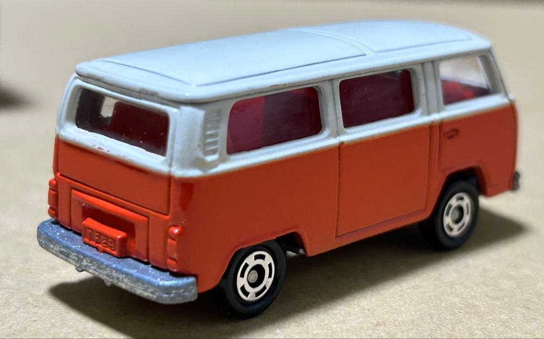 トミカ フォルクスワーゲン マイクロバス