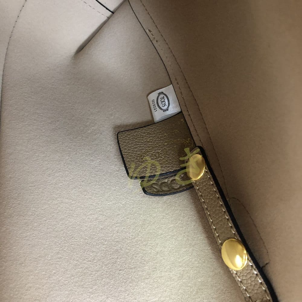 TOD’S トッズ　T タイムレス レザー トートバッグ ベージュ