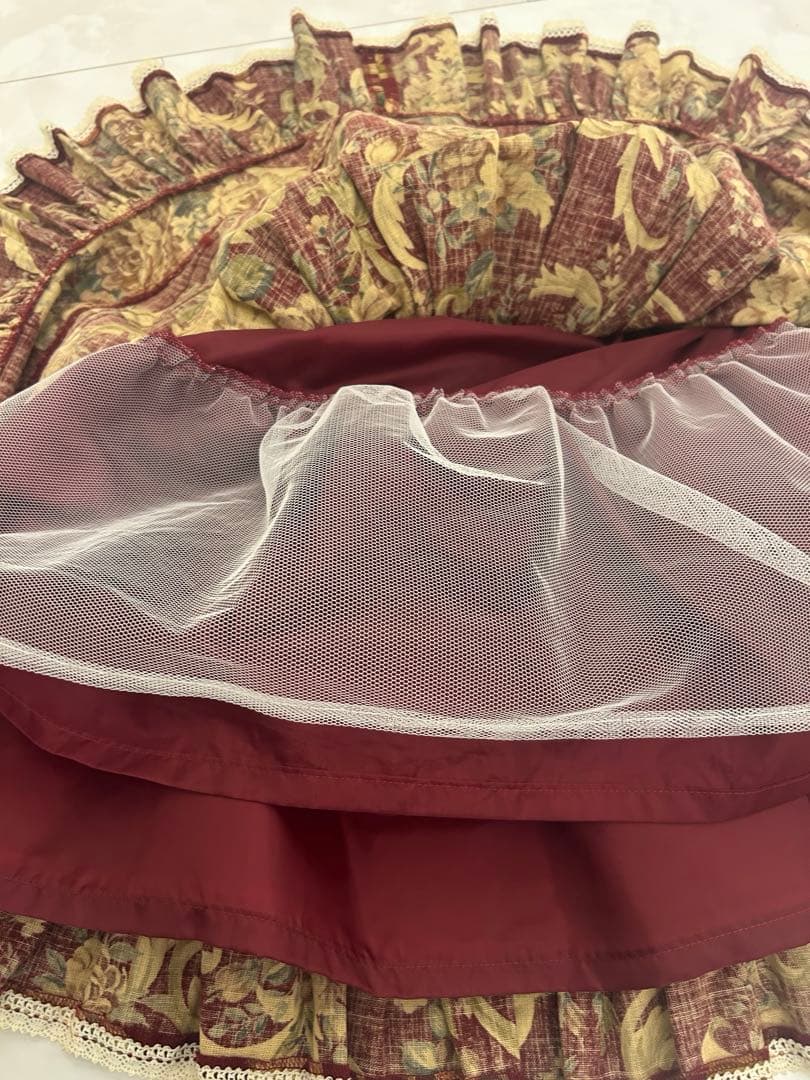 BABY, THE STARS SHINE BRIGHT スカート