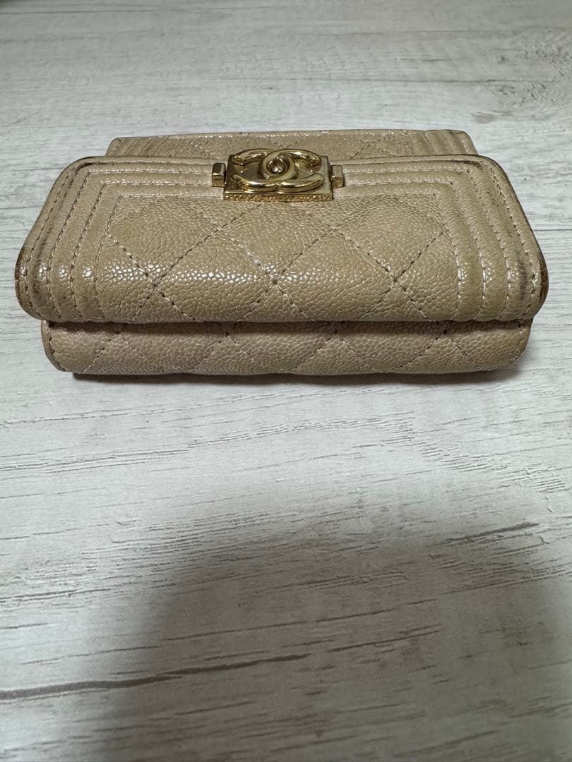 CHANEL ボーイシャネル キャビアスキン　三つ折り財布