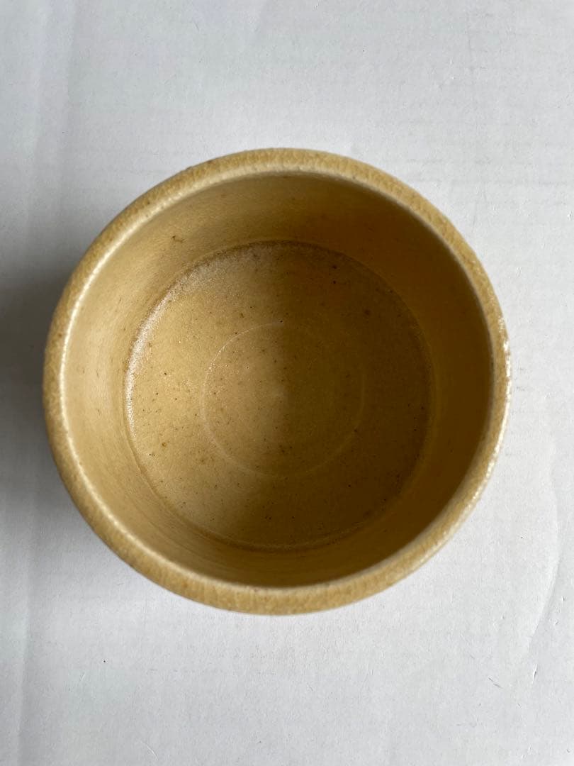 亀井勝　黄瀬戸茶碗と瀬戸黒ぐいのみセット