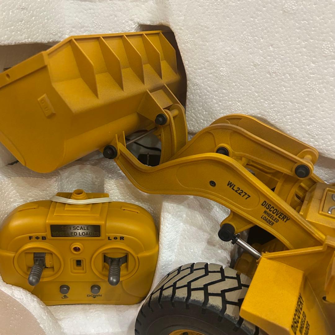 ☆未使用☆1/14 kyosho 京商　WHEEL LOADER ラジコン　重機