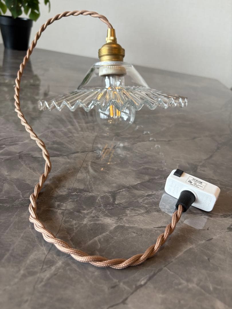 希少！！ガラス製　アンティーク ペンダントライト　(電球もお付けします)