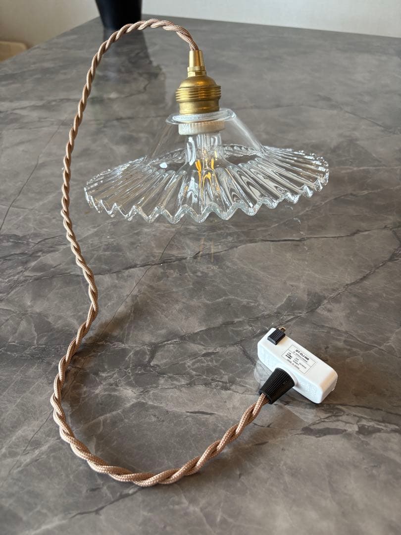 希少！！ガラス製　アンティーク ペンダントライト　(電球もお付けします)