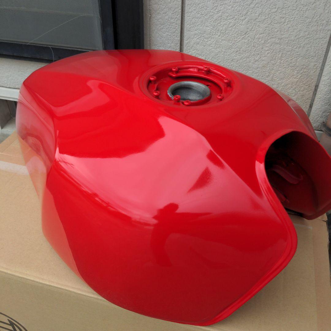 KAWASAKI ZRX400 タンク