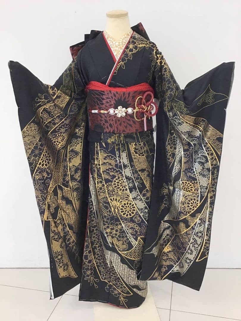 振袖 未仕立て品 金彩 黒地にゴールド 振袖フルセット