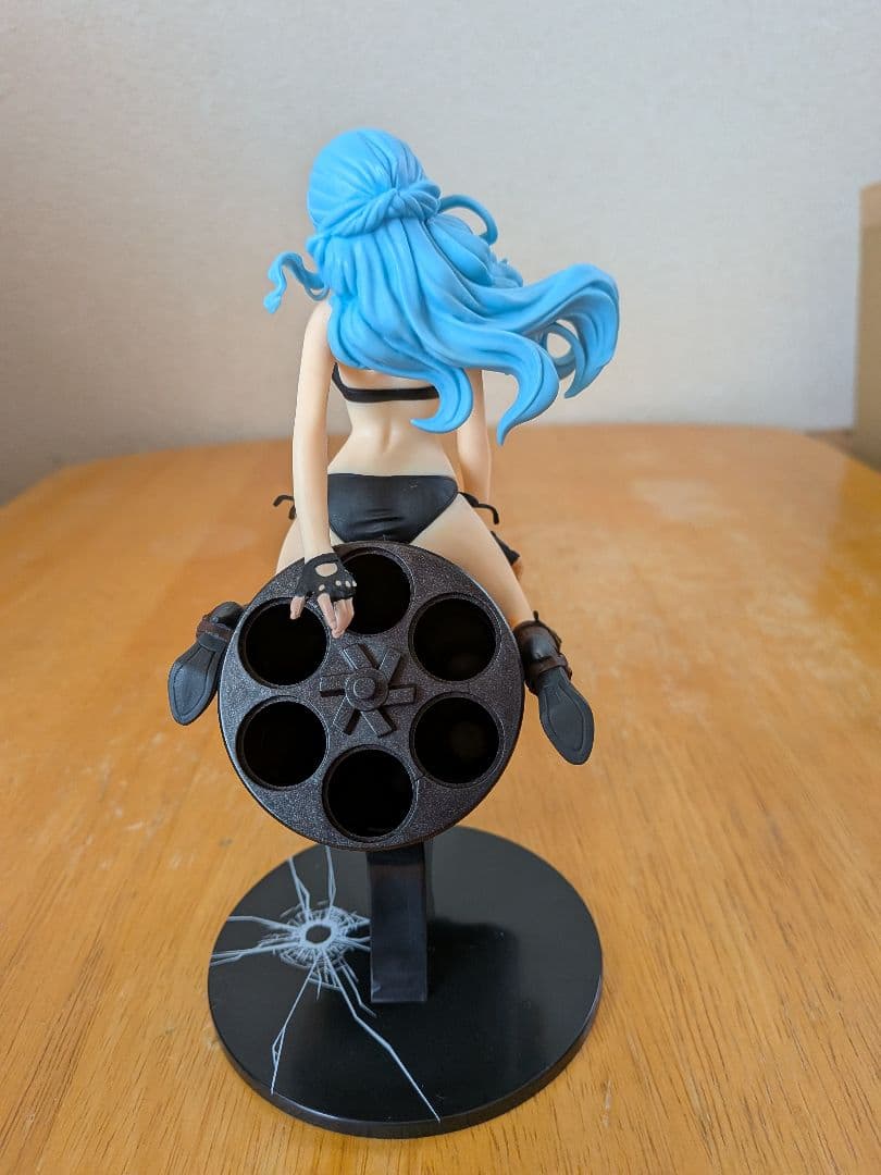 ワンピース　フラッグダイヤモンドシップ　　ペローナ・ビビ　フィギュア