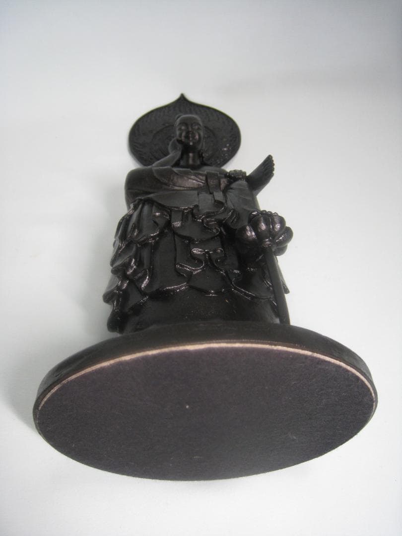 菩薩半跏像】 郡順治作 ブロンズに漆黒の漆仕上