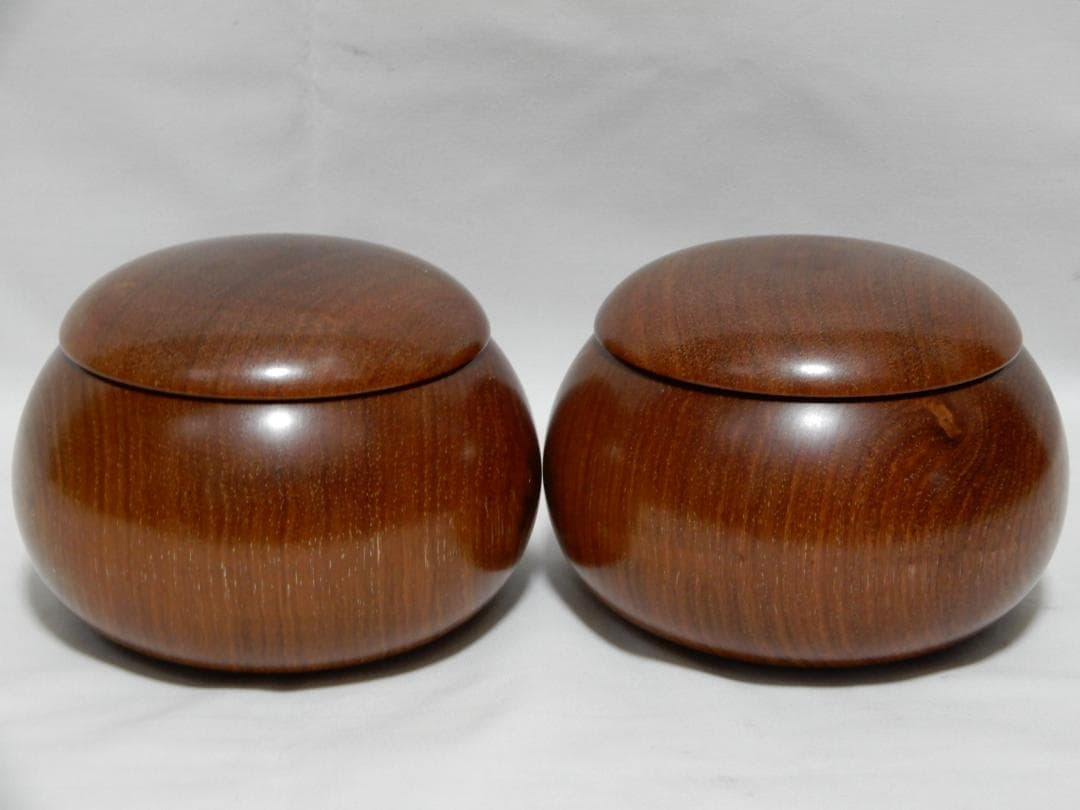 囲碁　本蛤 那智黒碁石　37号　+　超特大木製碁笥　使用少美品