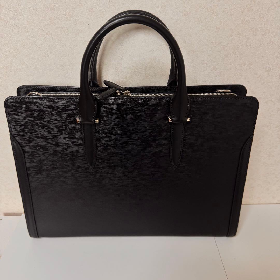 【極美品】タケオキクチ　スパーダ　ビジネスバッグ　本革　レザー A4 人気型