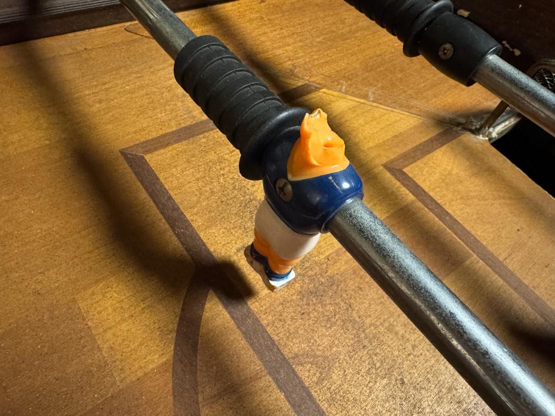 本格 サッカーボールテーブル（テーブルサッカー） 中古品 引き取り歓迎