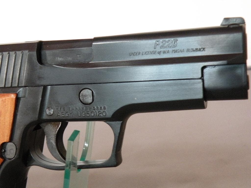 c*t様 タナカワークス P226 シグシュアー マグナブローバック 木製グリッ