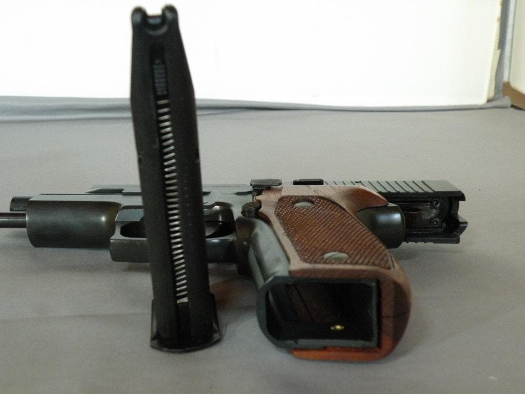 c*t様 タナカワークス P226 シグシュアー マグナブローバック 木製グリッ