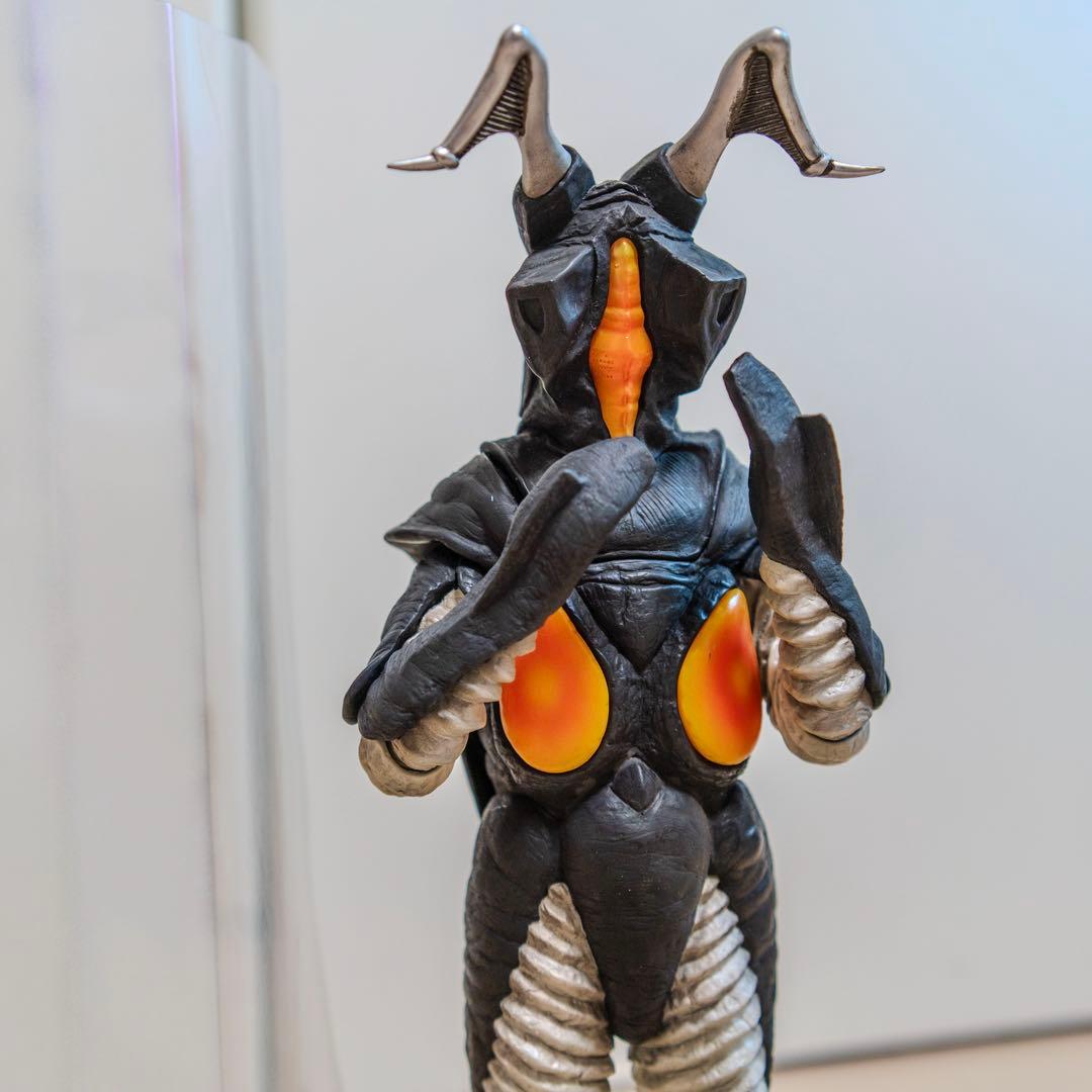 Sofubi Must Haves! : r/Sofubi Paul kaiju DualBat sofvi ソフビ