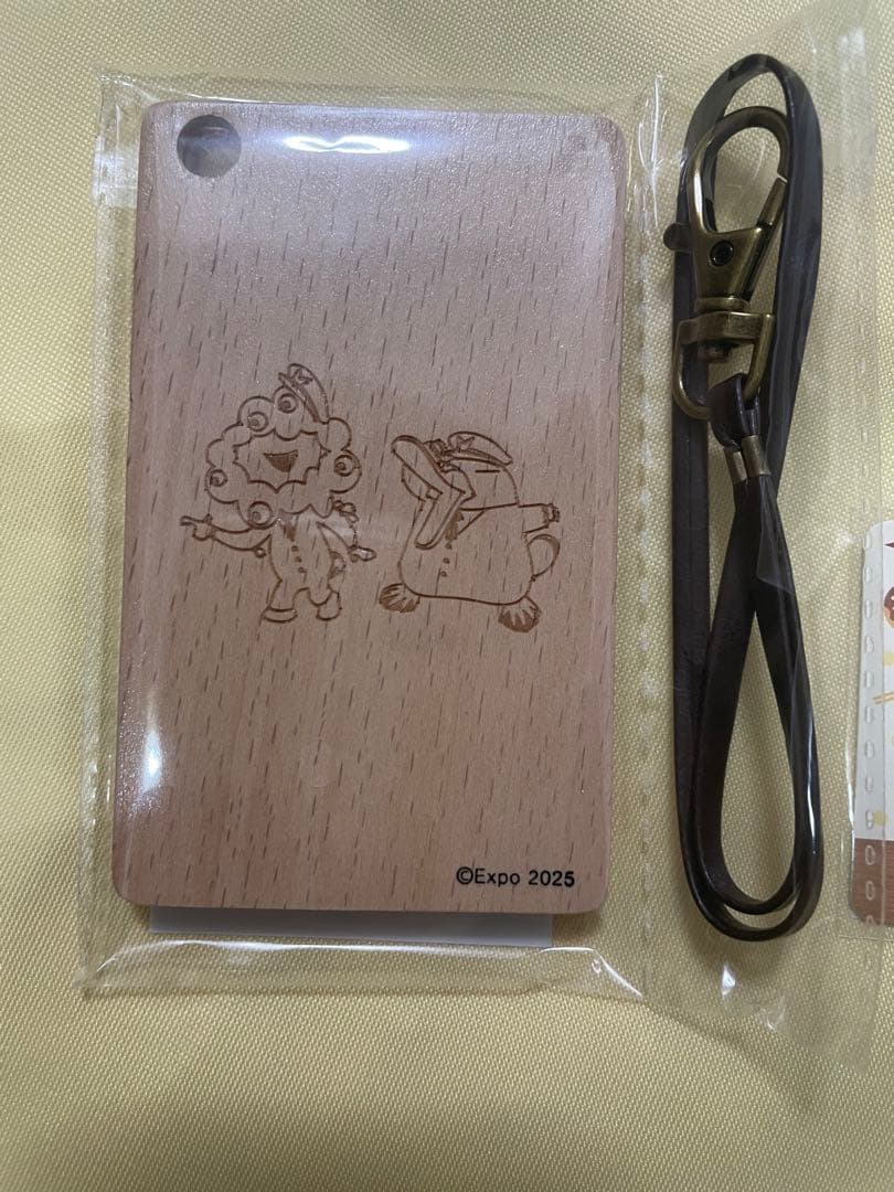 万博ICOCA＆木製パスケースセット　ミャクミャク　イコちゃん