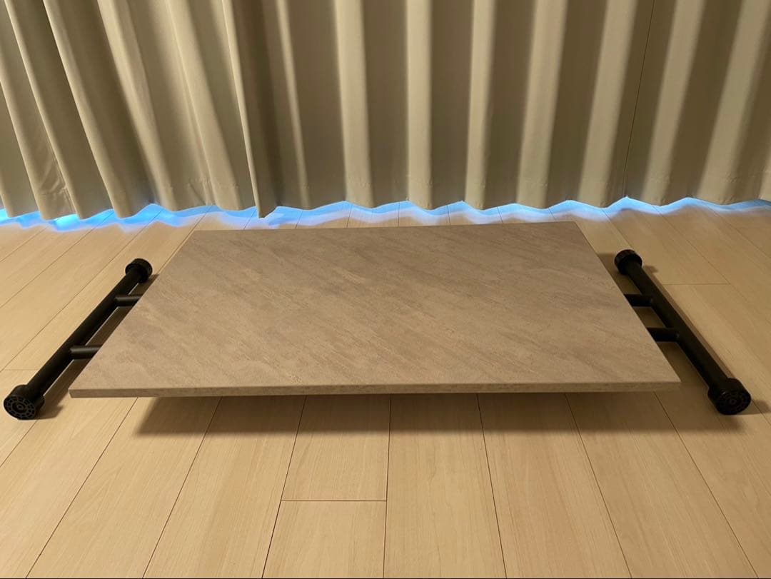 グレージュ　ダイニングテーブル　高さ調節可