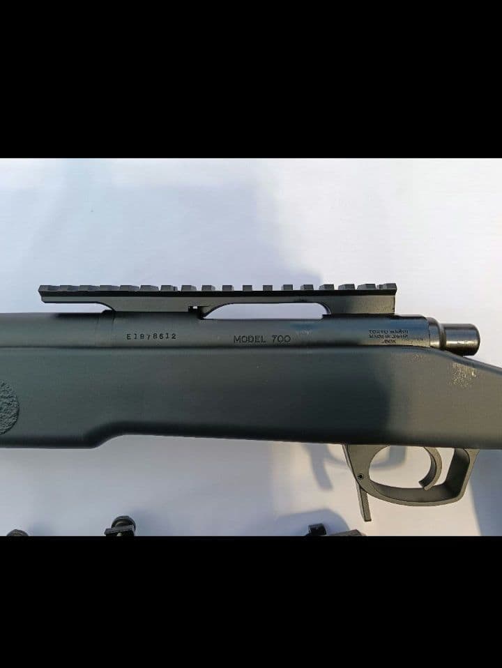 スコープ付きエアガン MODEL 700 ブラック