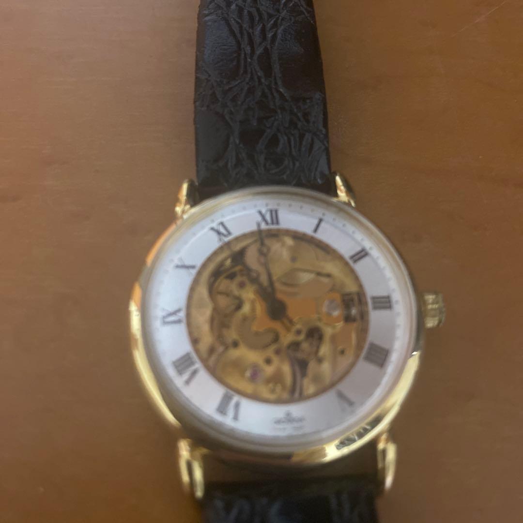GROVANA 手巻き時計　スケルトン　17石　スイス