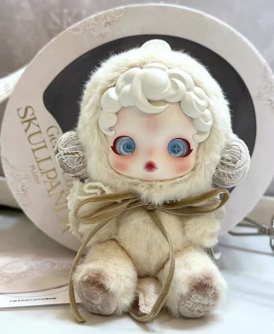 POPMART SKULLPANDA Gentle Edge