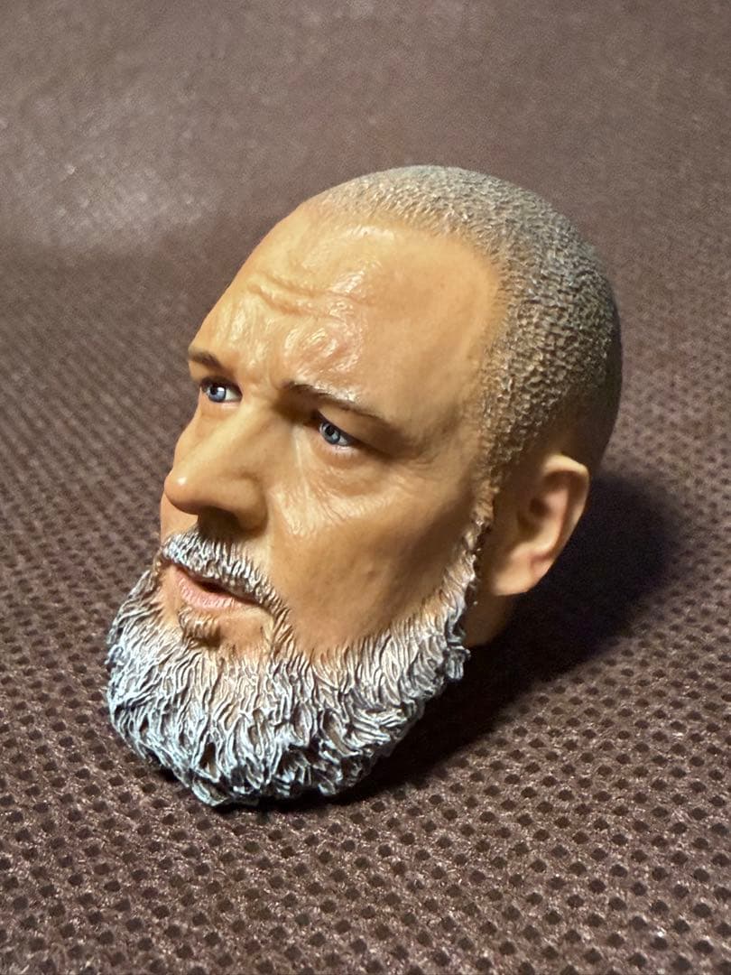 ホットトイズ エクスペンダブルズ バーニー 素体 ラッセル・クロウ 似