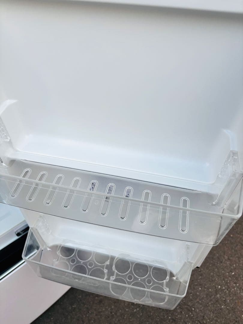 極美品ハイセンスホワイト家電／冷蔵庫150L＆洗濯機５.5kgセット