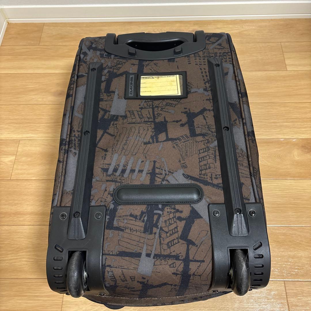 プロフ必読※ DAKINE 迷彩 キャリーカート