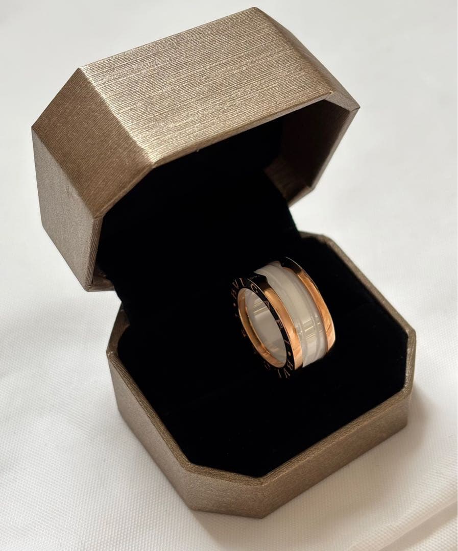 並行 輸入 BVRGARI ブルガリ 指輪 11号 ビーゼロワン リング 海外品