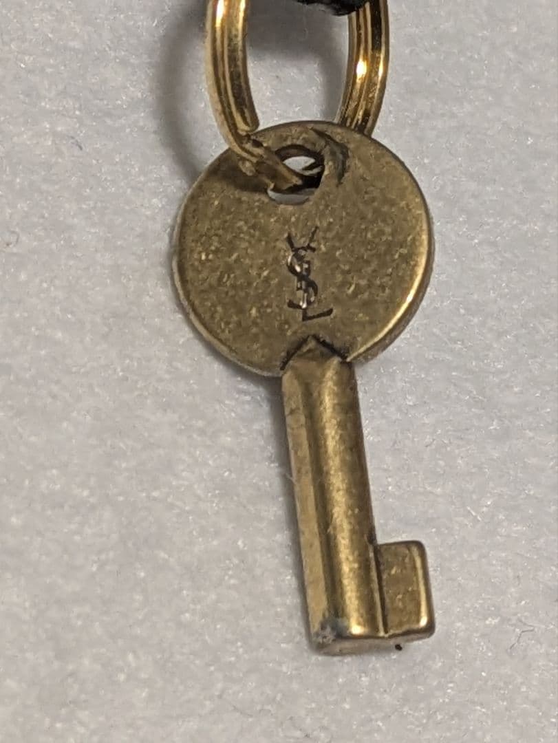 【BM】イヴサンローラン YSL ミューズ 南京錠付き バック