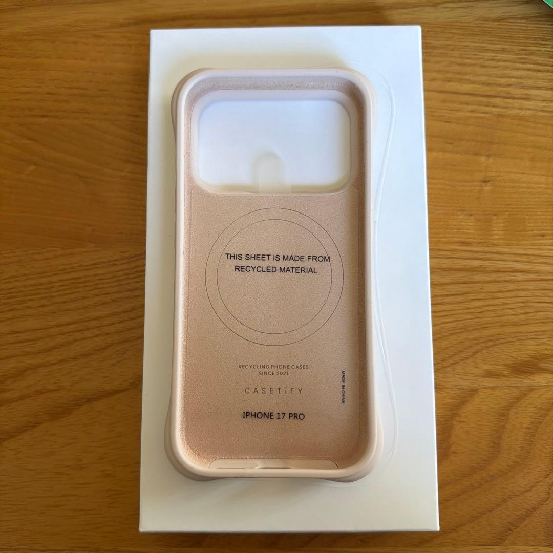 CASETiFY iPhone 17 Pro ケース オーツ シリコン スマートフォン・携帯電話
