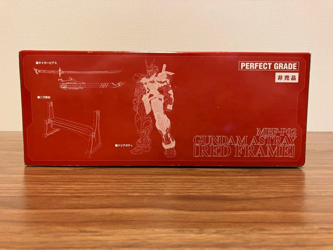 PG 1/60 ガンダムアストレイ レッドフレーム　新品