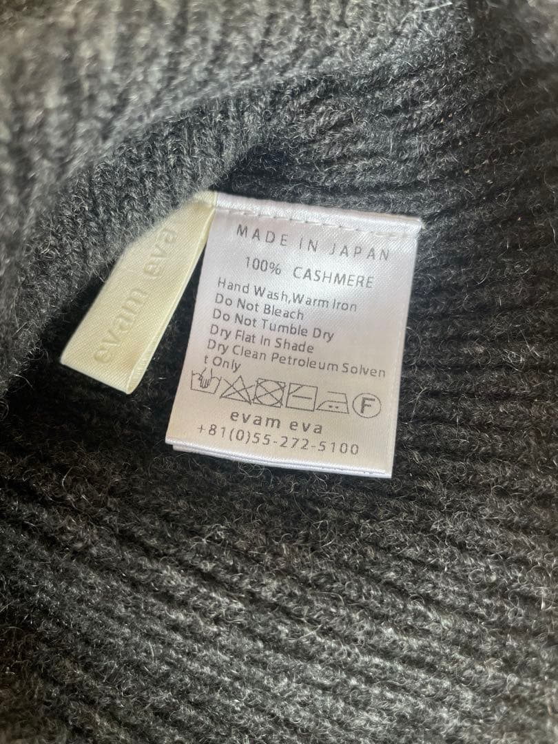 未使用】evameva seamless cashmere cap 2025 - メルカリ