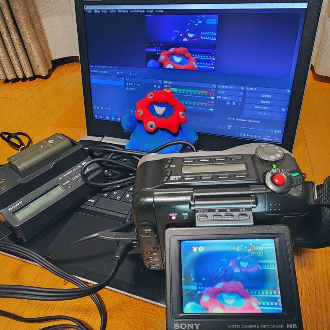 【動作確認済】希少 SONY 高画質 Hi8 ビデオカメラ CCD-SC65