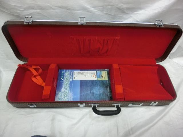 高級沖縄三線＆奄美三線用 ハードケース（黒）艶消しのクロコダエル柄 新品