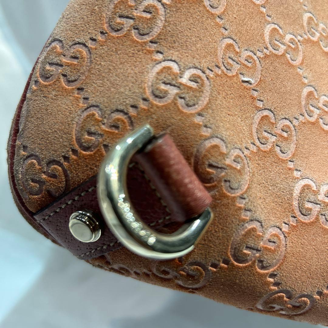 GUCCI ベージュ ロゴパターン ショルダーバッグ