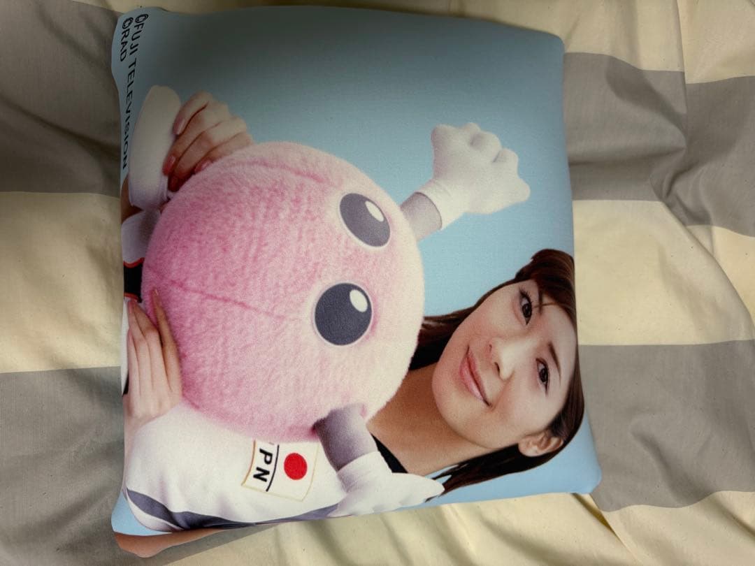 超レア　伊藤美咲さんのクッション