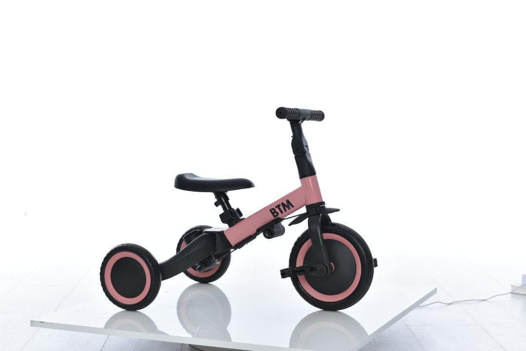 子供用三輪車 ピンク4in1三輪車のりもの 押し棒付き 自転車 おもちゃ