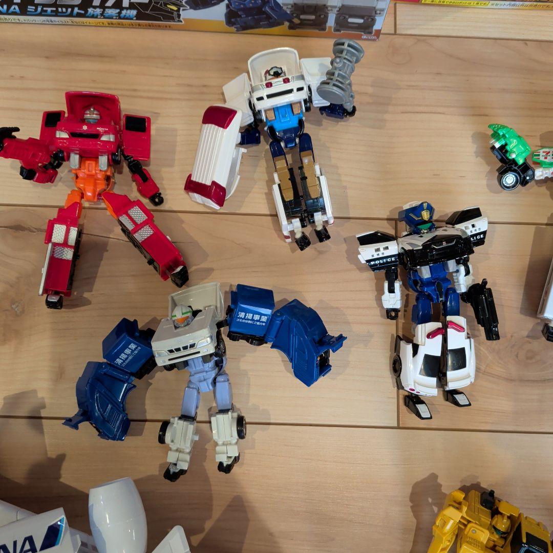 トミカヒーローズ　ジョブレイバー　9体　セット 変形ロボット