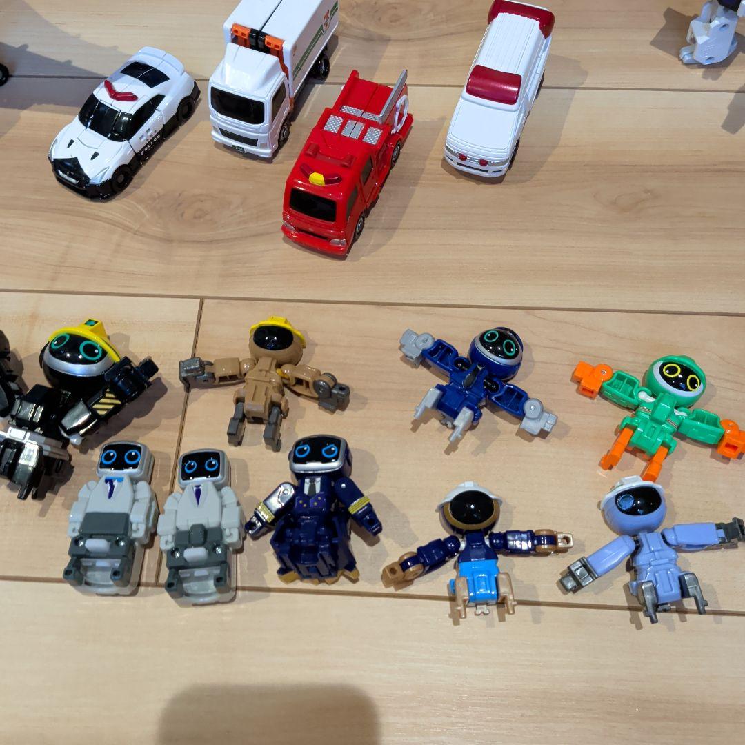 トミカヒーローズ　ジョブレイバー　9体　セット 変形ロボット