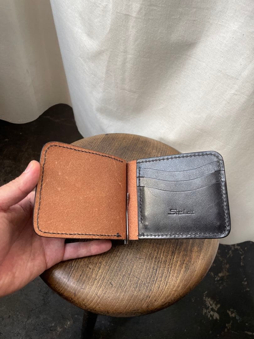 ハンドメイド　レザーマネークリップ　ヌメ革　札バサミ　　本革　革製品　革財布